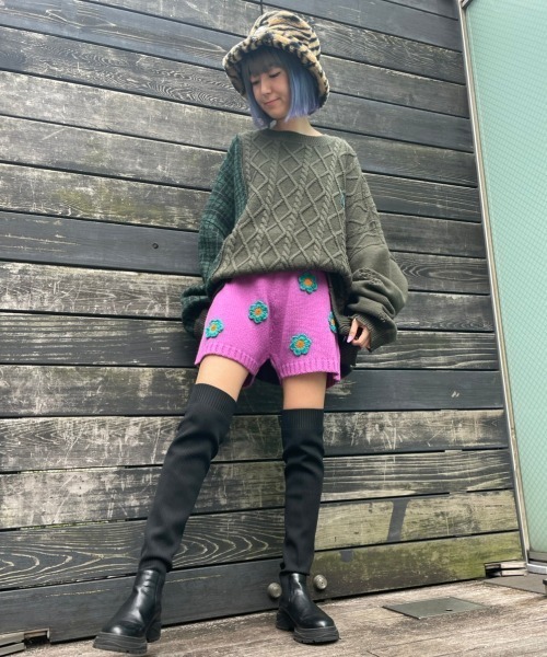 Candy Stripper（キャンディストリッパー）の「FLOWER CROCHET KNIT パンツ（その他パンツ・レディース・アイボリー/パープル/ブラック・2）」の20枚目の写真