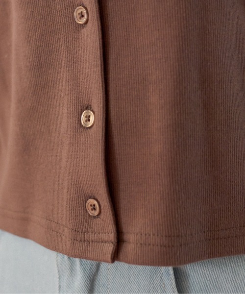 OLIVE des OLIVE(オリーブデオリーブ)の「Wフロント袖異素材プルオーバー(Tシャツ/カットソー・レディース・オフホワイト/ブラウン/ブラック・FREE)」の15枚目の写真