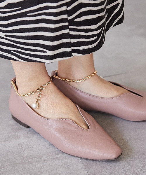 JELLY BEANS(ジェリービーンズ)の「2wayパールチェーンフラットパンプス(211-40208)JELLY BEANS(ジェリービーンズ)(パンプス・レディース・ブラック/ピンク/アイボリー・23/24/22.5/24.5/23.5)」の4枚目の写真