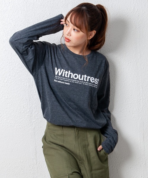 GGD（ジージーディー）の「デザインプリントロングスリーブTシャツ　メッセージ　ボックスﾛｺﾞ　キャンプ　スケボー　自転車　ハンバーガー　コーヒー　くすみ　スモーキーカラー（Tシャツ/カットソー・レディース・グリーン系その他4/グレー系その他2/ブラック系2/レッド/ブラック/ブラック系/ブラック系その他3/ブラック系その他6/ブラック系その他/ピンク系その他/ブラウン系その他3/ホワイト系その他5/ピンク/ブルー系その他3/ホワイト/ブラック系3/グリーン/ブラウン/グリーン系その他5/ブラウン系その他/グレー系その他3/グリーン系その他3/ホワイト系その他4/グレー/ホワイト系その他3/ブラウン系その他2/ブラック系その他2/ブラック系その他5/ブルー系その他/ホワイト系その他/ブルー系その他2/レッド系その他2/ネイビー系1/ホワイト系その他6/グリーン系その他2/ピンク系その他2/レッド系その他/ブラック系その他4/ブラック系その他7/グレー系その他4/ネイビー/ブラック系1/ブルー/グリーン系その他/グレー系その他/ピンク系その他3/ネイビー系/ホワイト系その他2/ブルー系その他4/ブラック系5/ホワイト系その他7/グレー系その他5/ブラック系4/グリーン系その他6/ブルー系その他5/ブラック系6/イエロー/ピンク系その他4/グリーン系その他7/オレンジ・L/LL/M）」の13枚目の写真