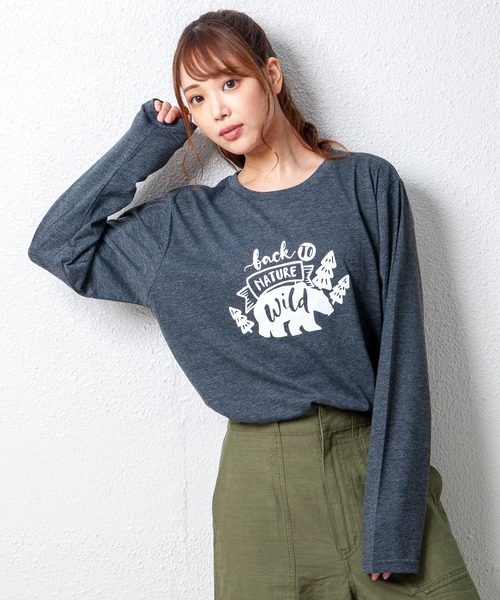 GGD（ジージーディー）の「デザインプリントロングスリーブTシャツ　メッセージ　ボックスﾛｺﾞ　キャンプ　スケボー　自転車　ハンバーガー　コーヒー　くすみ　スモーキーカラー（Tシャツ/カットソー・レディース・グリーン系その他4/グレー系その他2/ブラック系2/レッド/ブラック/ブラック系/ブラック系その他3/ブラック系その他6/ブラック系その他/ピンク系その他/ブラウン系その他3/ホワイト系その他5/ピンク/ブルー系その他3/ホワイト/ブラック系3/グリーン/ブラウン/グリーン系その他5/ブラウン系その他/グレー系その他3/グリーン系その他3/ホワイト系その他4/グレー/ホワイト系その他3/ブラウン系その他2/ブラック系その他2/ブラック系その他5/ブルー系その他/ホワイト系その他/ブルー系その他2/レッド系その他2/ネイビー系1/ホワイト系その他6/グリーン系その他2/ピンク系その他2/レッド系その他/ブラック系その他4/ブラック系その他7/グレー系その他4/ネイビー/ブラック系1/ブルー/グリーン系その他/グレー系その他/ピンク系その他3/ネイビー系/ホワイト系その他2/ブルー系その他4/ブラック系5/ホワイト系その他7/グレー系その他5/ブラック系4/グリーン系その他6/ブルー系その他5/ブラック系6/イエロー/ピンク系その他4/グリーン系その他7/オレンジ・L/LL/M）」の15枚目の写真