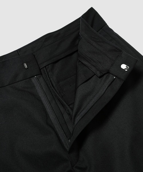 RAF SIMONS(ラフシモンズ)の「Workwear pants with kneepatches(スラックス・メンズ・ブラック・44/46)」の4枚目の写真