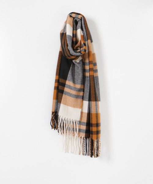 SENSE OF PLACE by URBAN RESEARCH（センスオブプレイスバイアーバンリサーチ）の「チェック大判ストール（マフラー・レディース・ベージュ/オレンジ/オフホワイト/グレー/モカ・ONE）」の16枚目の写真
