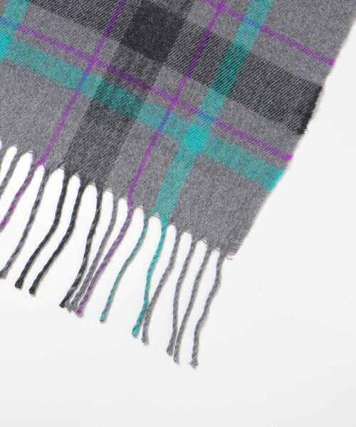 SENSE OF PLACE by URBAN RESEARCH（センスオブプレイスバイアーバンリサーチ）の「チェック大判ストール（マフラー・レディース・ベージュ/オレンジ/オフホワイト/グレー/モカ・ONE）」の19枚目の写真