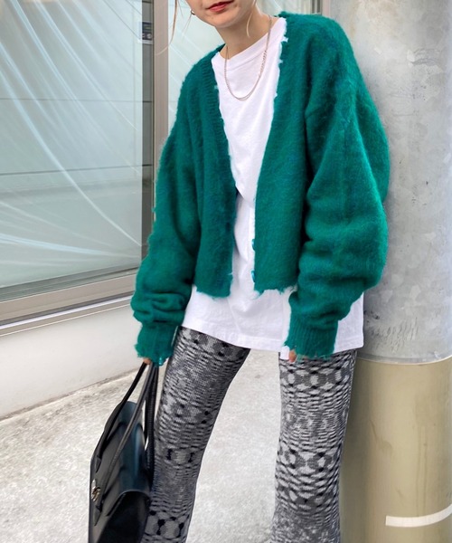 WHO'S WHO gallery（フーズフーギャラリー）の「ブラッシュニットカーデ（カーディガン/ボレロ・レディース・ブラック/ダークグリーン/レッド/ピンク/グリーン/マスタード・FREE）」の4枚目の写真