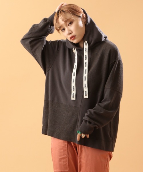 RANDOM SWITCHING PULL OVER PARKA/ ランダムスウィッチング プルオーバーパーカー