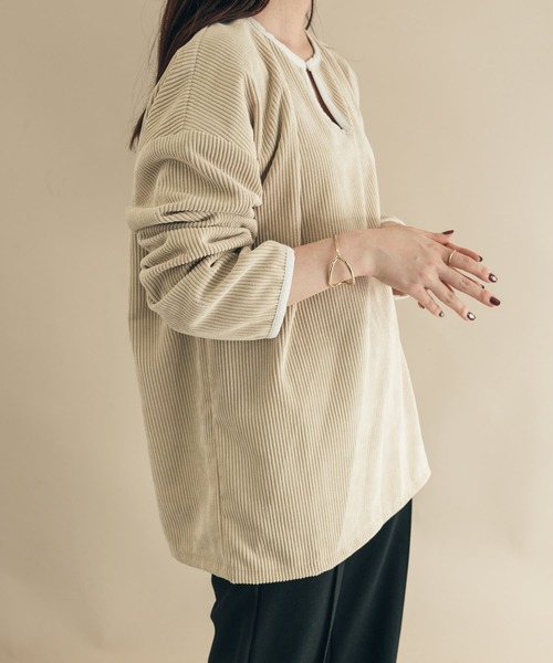 SMELLY（スメリー）の「メタルオーバルバングル（バングル/リストバンド・レディース・ゴールド・-）」の2枚目の写真