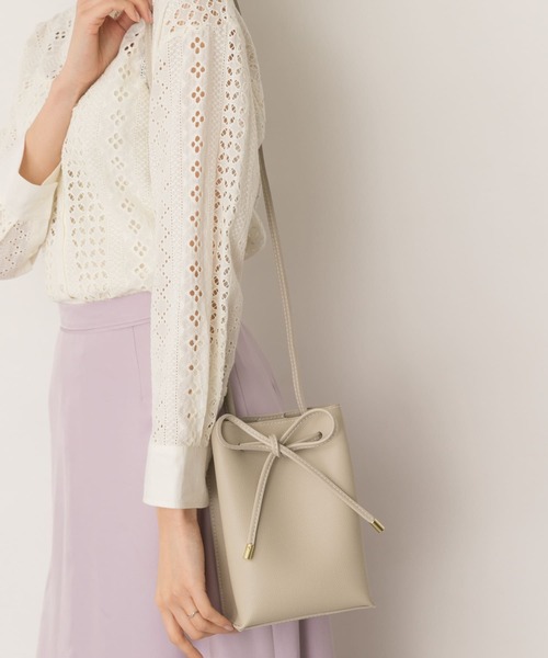 RODE SKO（ロデスコ）の「リボンショルダーバッグ（ショルダーバッグ・レディース・アイボリー/ベージュ・ONE）」の8枚目の写真