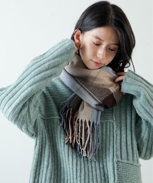 ANGIE（アンジー）の「チェック柄マフラー（マフラー・レディース・ブラウン/レッド/ブルー/グリーン・FREE）」の18枚目の写真