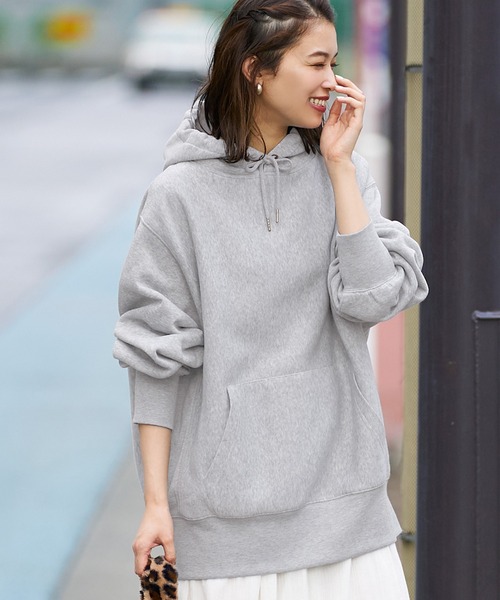 coca（coca）（コカ）の「ふわり～オーバーサイズフーディー（その他トップス・レディース・ブラック/グレー/アイボリー/チャコール/オレンジ・M/L）」の4枚目の写真