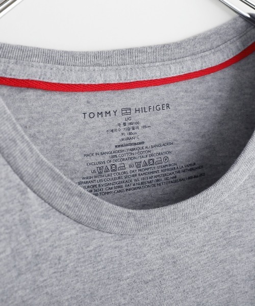 TOMMY HILFIGER（トミーヒルフィガー）の「TOMMY HILFIGER トミー ヒルフィガー /胸ワンポイント ベーシッククルーネック長袖Tシャツ（Tシャツ/カットソー・メンズ・ホワイト/ブラック/ヘザーグレー/オートミール/ダークネイビー・S/M/L/XL）」の7枚目の写真