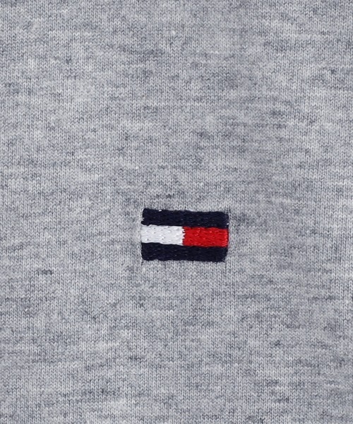 TOMMY HILFIGER（トミーヒルフィガー）の「TOMMY HILFIGER トミー ヒルフィガー /胸ワンポイント ベーシッククルーネック長袖Tシャツ（Tシャツ/カットソー・メンズ・ホワイト/ブラック/ヘザーグレー/オートミール/ダークネイビー・S/M/L/XL）」の11枚目の写真