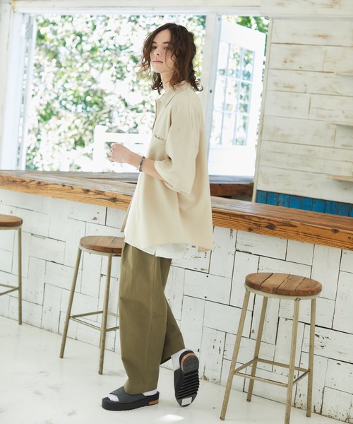 CASPER JOHN(キャスパージョン)の「Action texture regular shirts/アクションテクスチャーレギュラーシャツ(シャツ/ブラウス・メンズ・ホワイト/チャコールグレー/ライトブルー/ブラック/ベージュ/パープル/ブラウン/サックスブルー/ブルー/グリーン・SMALL/MEDIUM/LARGE)」の12枚目の写真