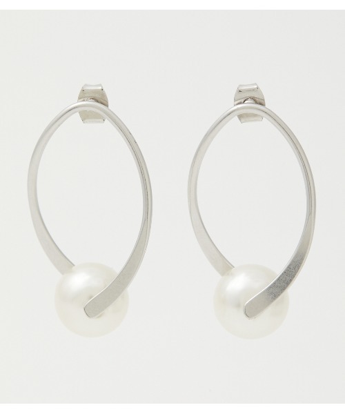 AZUL by moussy（アズールバイマウジー）の「WRAPPED PEARL EARRINGS/ラップパールピアス（ピアス（両耳用）・レディース・シルバー/ゴールド系その他・FREE）」の8枚目の写真