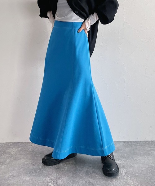 PAGEBOY(ページボーイ)の「スポンジツイルスカート(スカート・レディース・ブルー/グレイッシュベージュ/ブラック・FREE)」の12枚目の写真