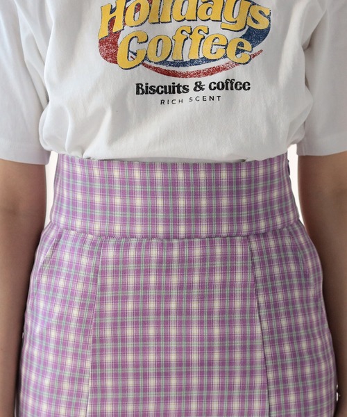 BeAMS DOT（ビームスドット）の「【WEB限定】BeAMS DOT / ハイウエスト チェック柄タイトスカート（スカート・レディース・ベージュ/パープル・SMALL/MEDIUM）」の4枚目の写真