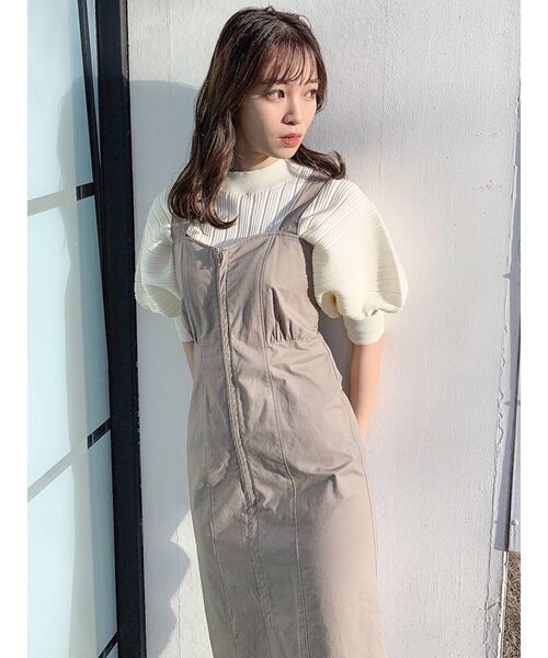 dazzlin（ダズリン）の「バックぺプラムリボンジャンスカ（ジャンパースカート・レディース・インディゴブルー/モカ・SMALL/MEDIUM）」の12枚目の写真