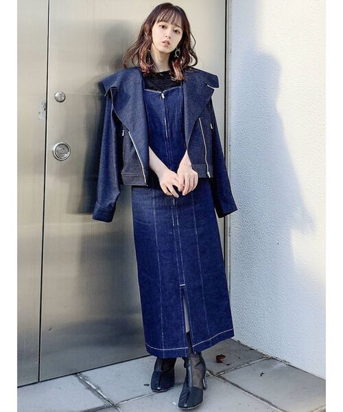 dazzlin（ダズリン）の「バックぺプラムリボンジャンスカ（ジャンパースカート・レディース・インディゴブルー/モカ・SMALL/MEDIUM）」の19枚目の写真