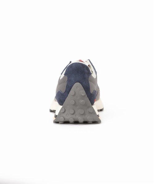 EU,US NEW BALANCE（イーユーユーエスニューバランス）の「【NEW BALANCE / ニューバランス】MS327MD：スニーカー（スニーカー・レディース・チャコールグレー・23.5cm/24cm/24.5cm/25cm）」の3枚目の写真
