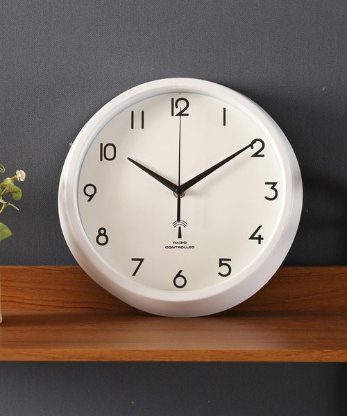 emesuelee（エメスーリー）の「ウォールクロック電波時計（掛け時計・レディース・レッド/ホワイト/グリーン/ブラック・フリー）」の8枚目の写真