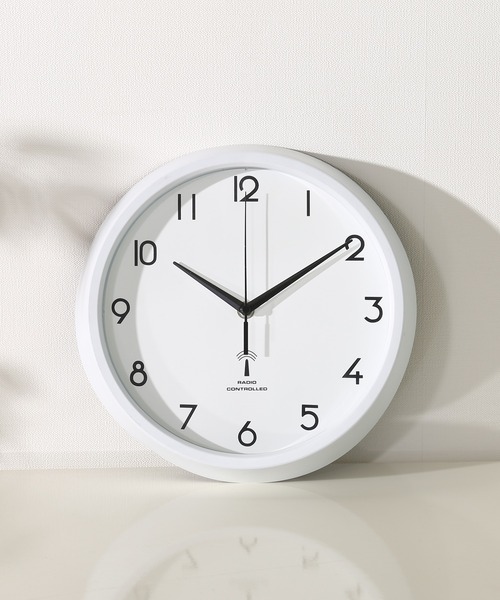 emesuelee（エメスーリー）の「ウォールクロック電波時計（掛け時計・レディース・レッド/ホワイト/グリーン/ブラック・フリー）」の9枚目の写真