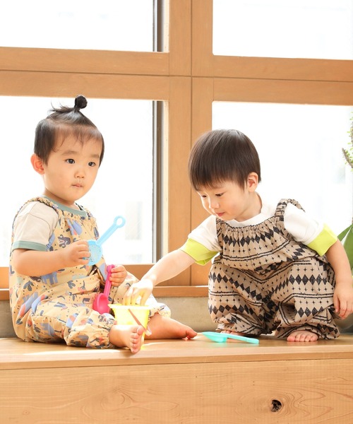 MAKE YOUR DAY(メイクユアデイ)の「幾何学柄食事お砂場着(その他ベビー用品・キッズ・ベージュ/ミント・FREE)」の4枚目の写真