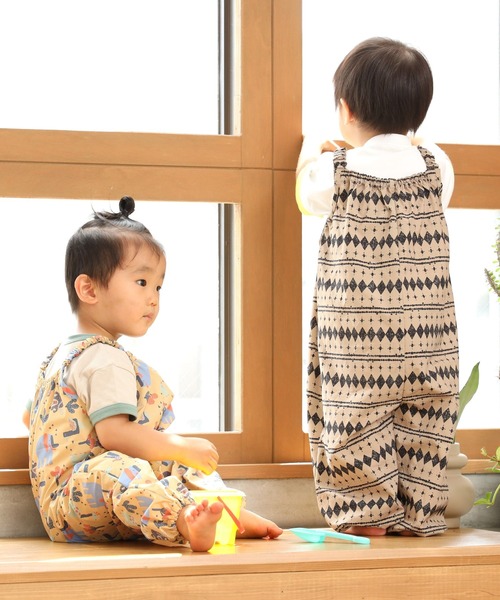 MAKE YOUR DAY(メイクユアデイ)の「幾何学柄食事お砂場着(その他ベビー用品・キッズ・ベージュ/ミント・FREE)」の5枚目の写真