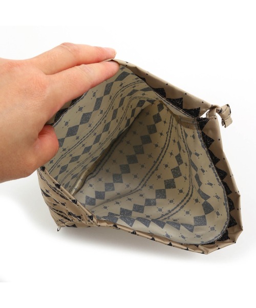 MAKE YOUR DAY(メイクユアデイ)の「幾何学柄食事お砂場着(その他ベビー用品・キッズ・ベージュ/ミント・FREE)」の15枚目の写真