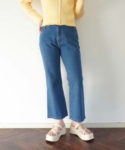 archives(アルシーヴ)の「クロップドデニムパンツ(デニムパンツ・レディース・ブラック/グレー/ブルー・SMALL/MEDIUM)」の1枚目の写真