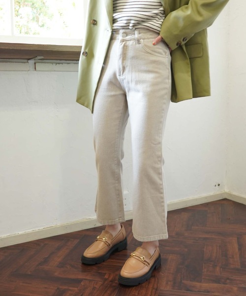 archives(アルシーヴ)の「クロップドデニムパンツ(デニムパンツ・レディース・ブラック/グレー/ブルー・SMALL/MEDIUM)」の17枚目の写真