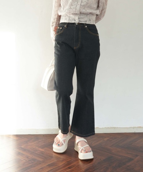 archives(アルシーヴ)の「クロップドデニムパンツ(デニムパンツ・レディース・ブラック/グレー/ブルー・SMALL/MEDIUM)」の8枚目の写真