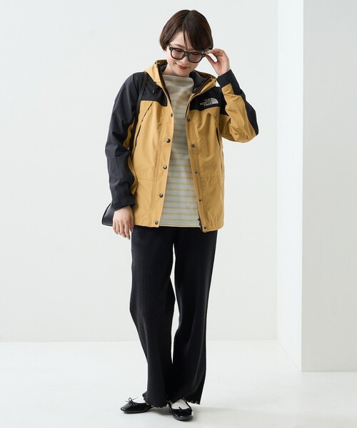 FREAK'S STORE(フリークスストア)の「THE NORTH FACE/ザ ノース フェイス Mountain Light Jacket/マウンテンライトジャケット(ナイロンジャケット・レディース・ブラック/キャメル・SMALL/MEDIUM)」の15枚目の写真