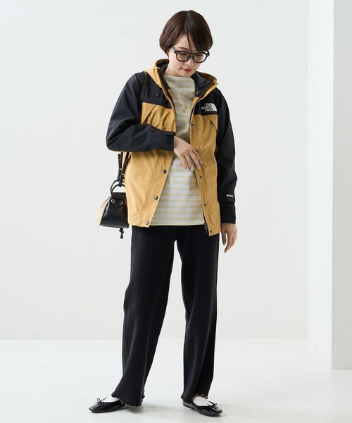 FREAK'S STORE(フリークスストア)の「THE NORTH FACE/ザ ノース フェイス Mountain Light Jacket/マウンテンライトジャケット(ナイロンジャケット・レディース・ブラック/キャメル・SMALL/MEDIUM)」の22枚目の写真