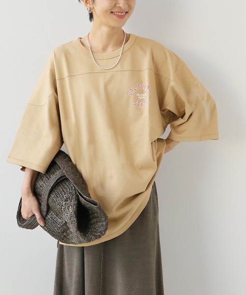JOURNAL STANDARD relume SELECT(ジャーナルスタンダードレリュームセレクト)の「【Collegiate Pacific】 HALF SLEEVE FOOTBALLT:Tシャツ◆(Tシャツ/カットソー・レディース・ホワイト/ブラック/ベージュ/レッド・FREE)」の3枚目の写真