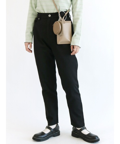 ehka sopo（エヘカソポ）の「ツイルテーパードパンツ（その他パンツ・レディース・ブラック/ベージュ/オフホワイト・ﾌﾘ-）」の2枚目の写真