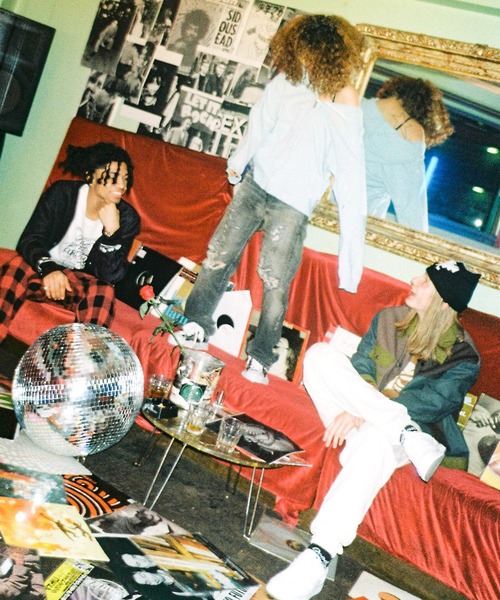 MYne（マイン）の「MYne マイン / Rakugaki Printed T-Shirt 落書きプリントビッグシルエットTシャツ / G08TS033（Tシャツ/カットソー・メンズ・ホワイト/ブラック・MEDIUM/LARGE/SMALL）」の3枚目の写真