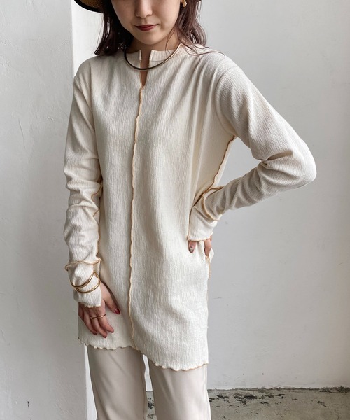 CAPRICIEUX LE'MAGE（カプリシューレマージュ）の「2WAY配色メローロンT（Tシャツ/カットソー・レディース・アイボリー/ブラック・FREE）」の3枚目の写真