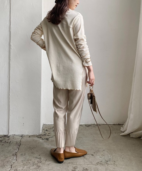 CAPRICIEUX LE'MAGE（カプリシューレマージュ）の「2WAY配色メローロンT（Tシャツ/カットソー・レディース・アイボリー/ブラック・FREE）」の11枚目の写真