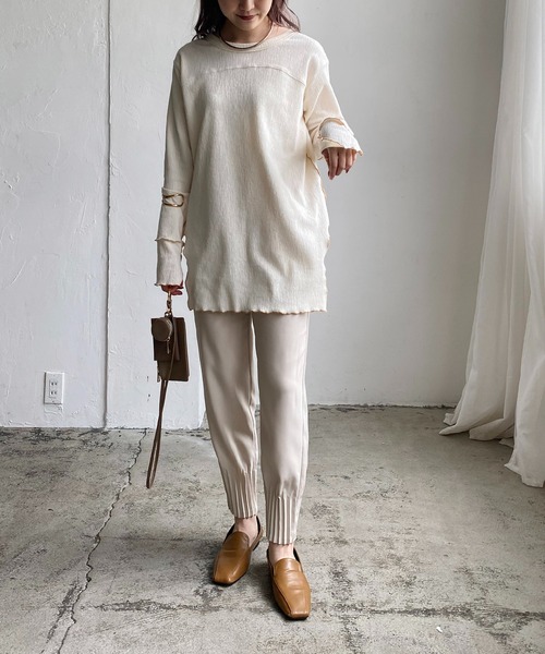 CAPRICIEUX LE'MAGE（カプリシューレマージュ）の「2WAY配色メローロンT（Tシャツ/カットソー・レディース・アイボリー/ブラック・FREE）」の12枚目の写真