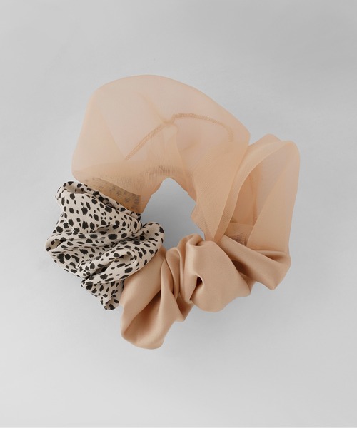 ANEMONE（アネモネ）の「マルチデザインアンバランスシュシュ（シュシュ・レディース・ブラウン/ベージュ/ブラック・FREE）」の4枚目の写真