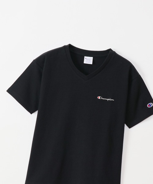 Champion(チャンピオン)の「【Champion/チャンピオン】レディース ショートスリーブVネックTシャツ(Tシャツ/カットソー・レディース・スカイブルー/グレー/ブラック/スモーキーグリーン系1/サンドベージュ/ホワイト・MEDIUM/LARGE)」の18枚目の写真