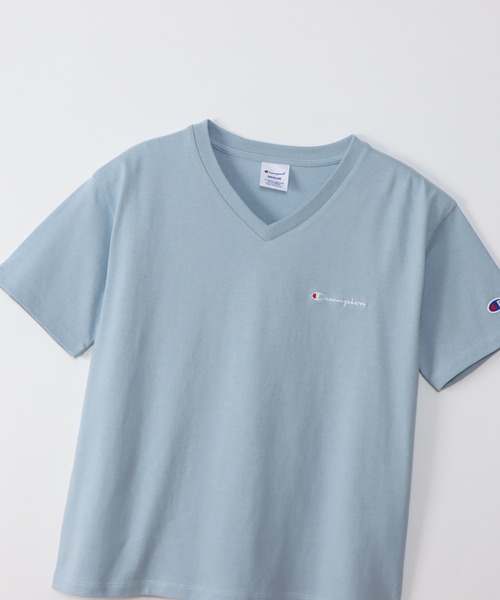 Champion(チャンピオン)の「【Champion/チャンピオン】レディース ショートスリーブVネックTシャツ(Tシャツ/カットソー・レディース・スカイブルー/グレー/ブラック/スモーキーグリーン系1/サンドベージュ/ホワイト・MEDIUM/LARGE)」の7枚目の写真