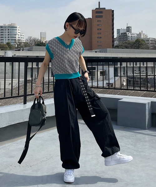 PAGEBOY(ページボーイ)の「ナイロンミニショルダー(ショルダーバッグ・レディース・ブラック/カーキ・FREE)」の11枚目の写真