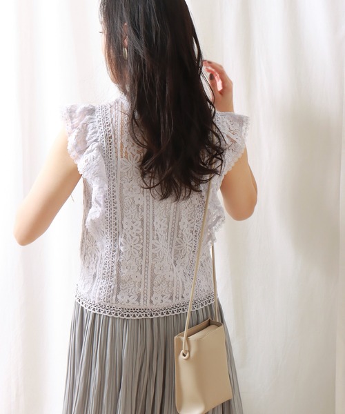 libelle more(リベル モア)の「フリルスリーブレースブラウス(シャツ/ブラウス・レディース・ラベンダー/ブラック/ライトブルー/オフホワイト・L/M)」の8枚目の写真