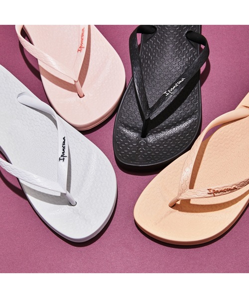 IPANEMA(イパネマ)の「IPANEMA/イパネマ ANAT COLORS/アナットカラーズ ビーチサンダル SP82591562/SP82591067/SP82591002/SP82591009/SP82591031(サンダル・レディース・ホワイト/ブラック/ベージュ系その他/ブルー系その他/ピンク系その他・24.5cm/23.0cm/24.0cm)」の9枚目の写真