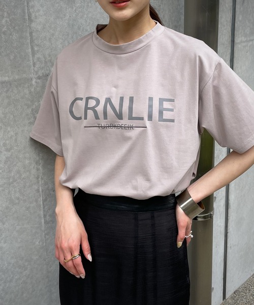 &g'aime(アンジェム)の「【&g’aime】ロゴ×刺繍Tシャツ(Tシャツ/カットソー・レディース・ホワイト/ブラック/グレイッシュベージュ・FREE)」の3枚目の写真