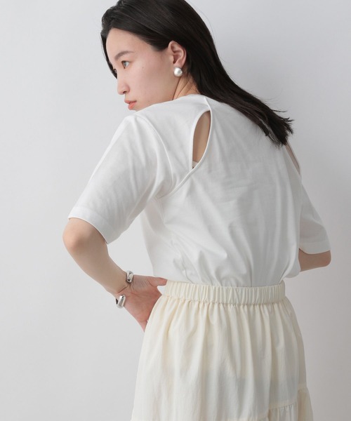 LOWRYS FARM(ローリーズファーム)の「カットアウトTシャツ 296729(Tシャツ/カットソー・レディース・ホワイト/ブラック/ブラウン・FREE)」の12枚目の写真