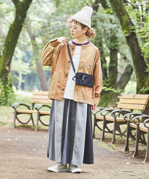 CUBE SUGAR(キューブシュガー)の「無地配色スマートミニマルチショルダーバッグ(ショルダーバッグ・レディース・ブラック/ベージュ/カーキ/ブルー/マスタード・M)」の10枚目の写真