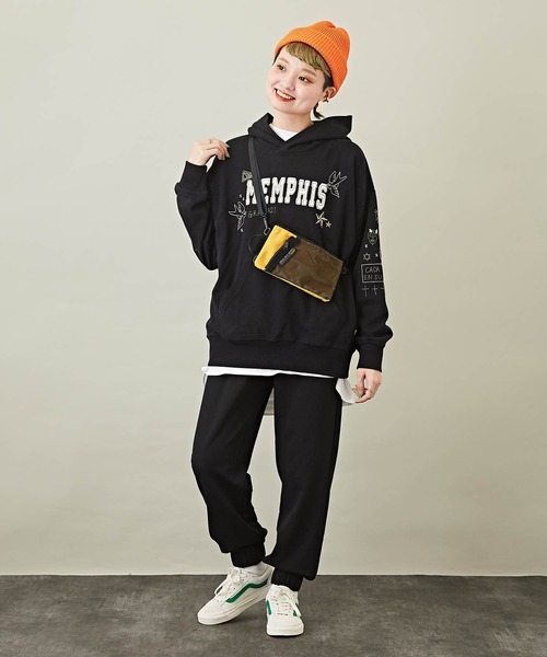 CUBE SUGAR(キューブシュガー)の「無地配色スマートミニマルチショルダーバッグ(ショルダーバッグ・レディース・ブラック/ベージュ/カーキ/ブルー/マスタード・M)」の13枚目の写真