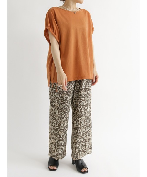 Samansa Mos2 blue(サマンサモスモスブルー)の「ドロストフレンチスリーブプルオーバー(Tシャツ/カットソー・レディース・ブラック/オレンジ/ライトベージュ・フリ-)」の4枚目の写真